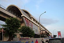 Station de métro léger à Palembang.