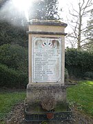 Le monument aux morts de Villers-sur-Trie