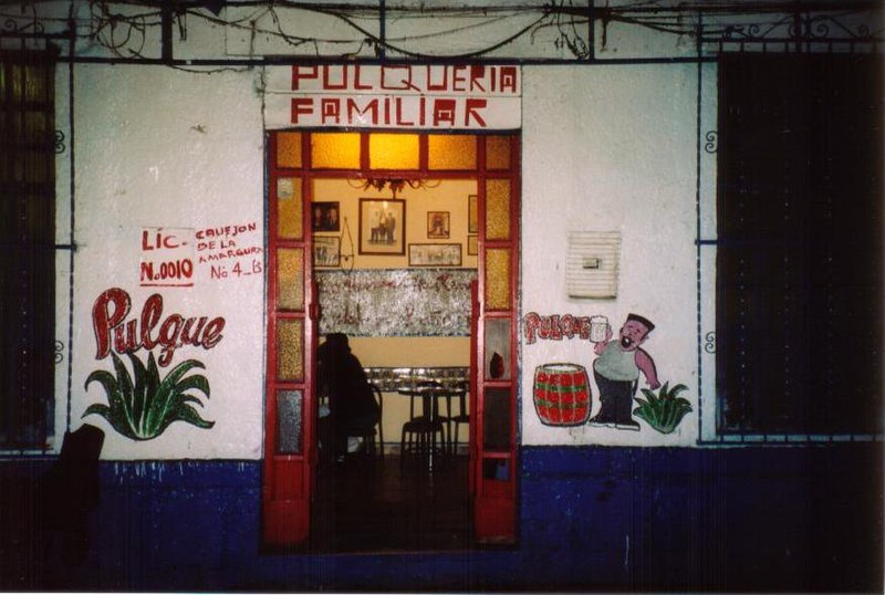 File:Pulqueria-mexico-df.jpg