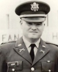 2LT Robert R. Leisy