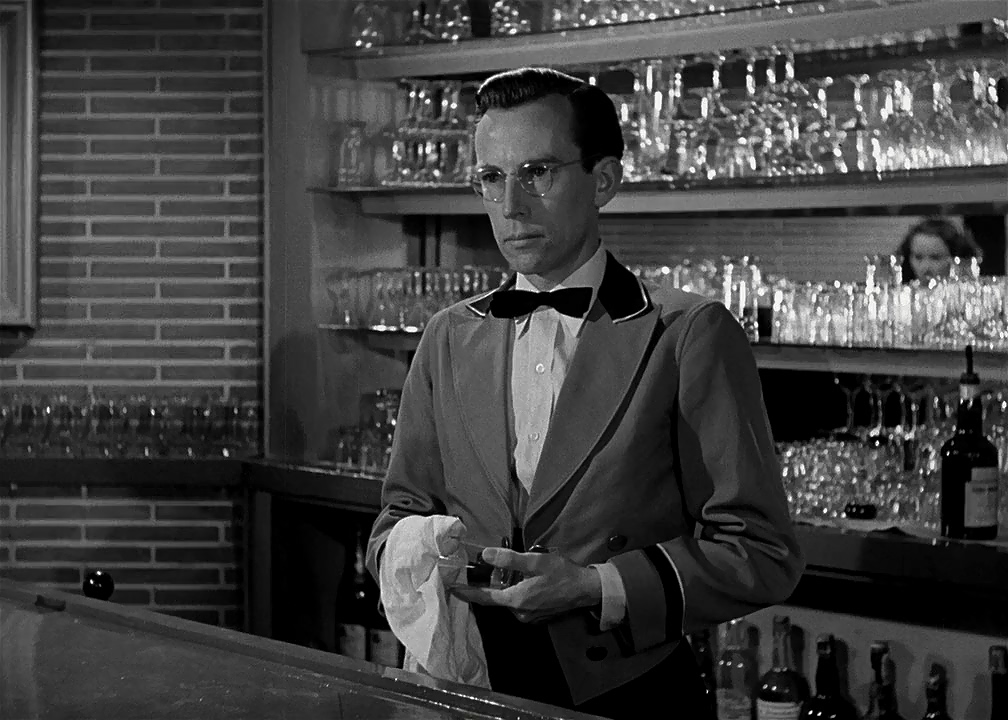 Whit Bissell in Somewhere in the Night (1946)