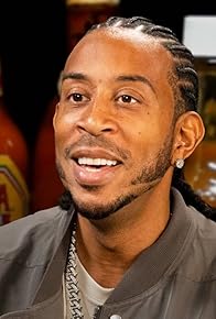 Primary photo for Ludacris Gets Fired Up While Eating Spicy Wings