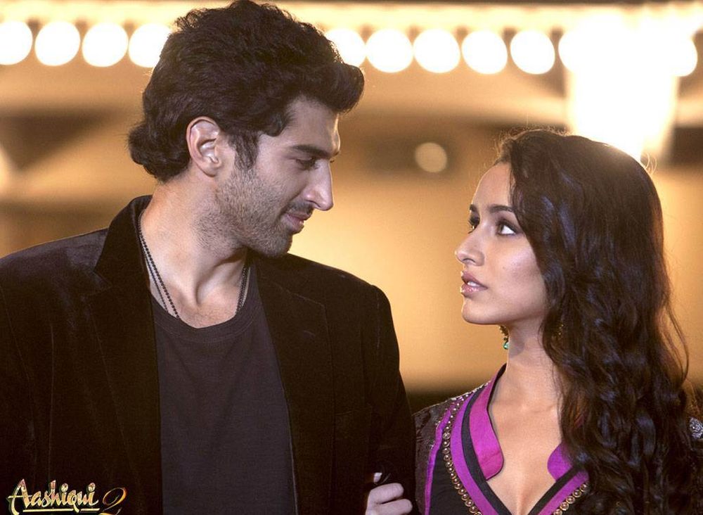 Aditya Roy Kapoor and Shraddha Kapoor in Aashiqui 2 (2013)