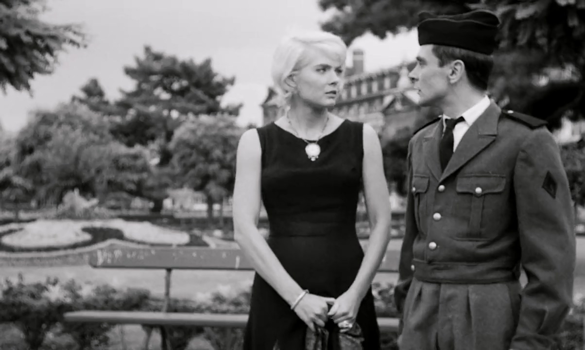 Antoine Bourseiller and Corinne Marchand in Cléo from 5 to 7 (1962)