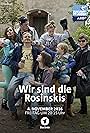 Milan Peschel, Anna Thalbach, Katharina Thalbach, Nellie Thalbach, Vincent Krüger, Emma Bading, and Tilman Döbler in Wir sind die Rosinskis (2016)