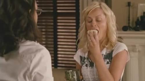 Baby Mama: Kate Tries To Get Angie To Swallow A Vitamin