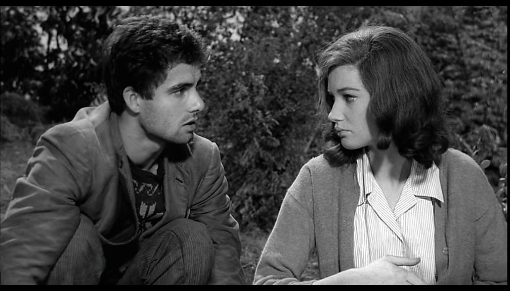 Nino Castelnuovo and Carla Gravina in Everybody Go Home! (1960)