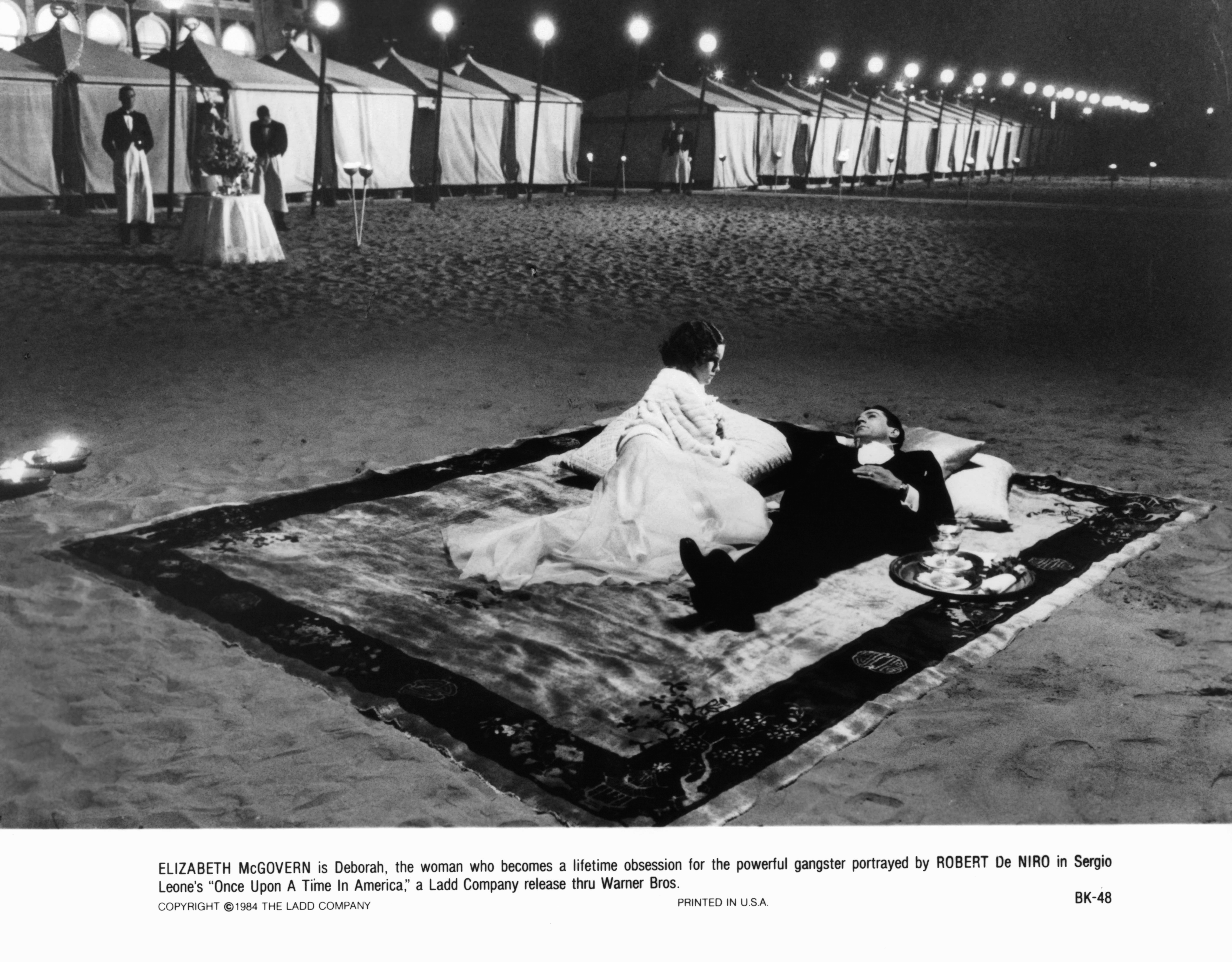 Robert De Niro and Elizabeth McGovern in Once Upon a Time in America (1984)