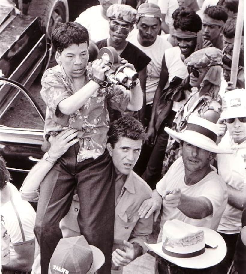 Mel Gibson, Linda Hunt, and Peter Weir in The Year of Living Dangerously (1982)