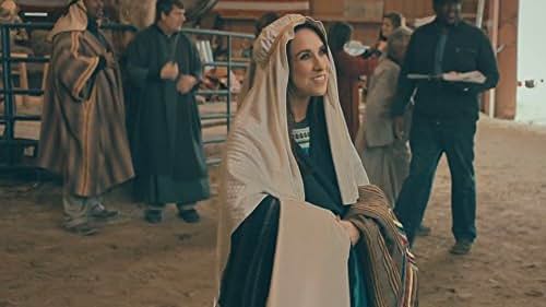 Lacey Chabert in Still the King (2016)