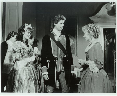 Jaclyn Smith, Barry Bostwick, and Kelly K. Learman in George Washington (1984)