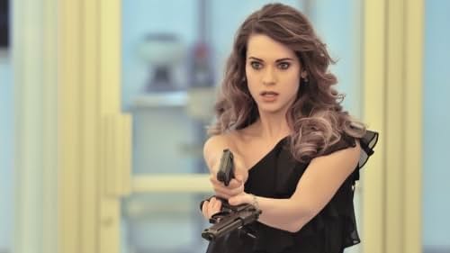 Lyndsy Fonseca in Nikita (2010)