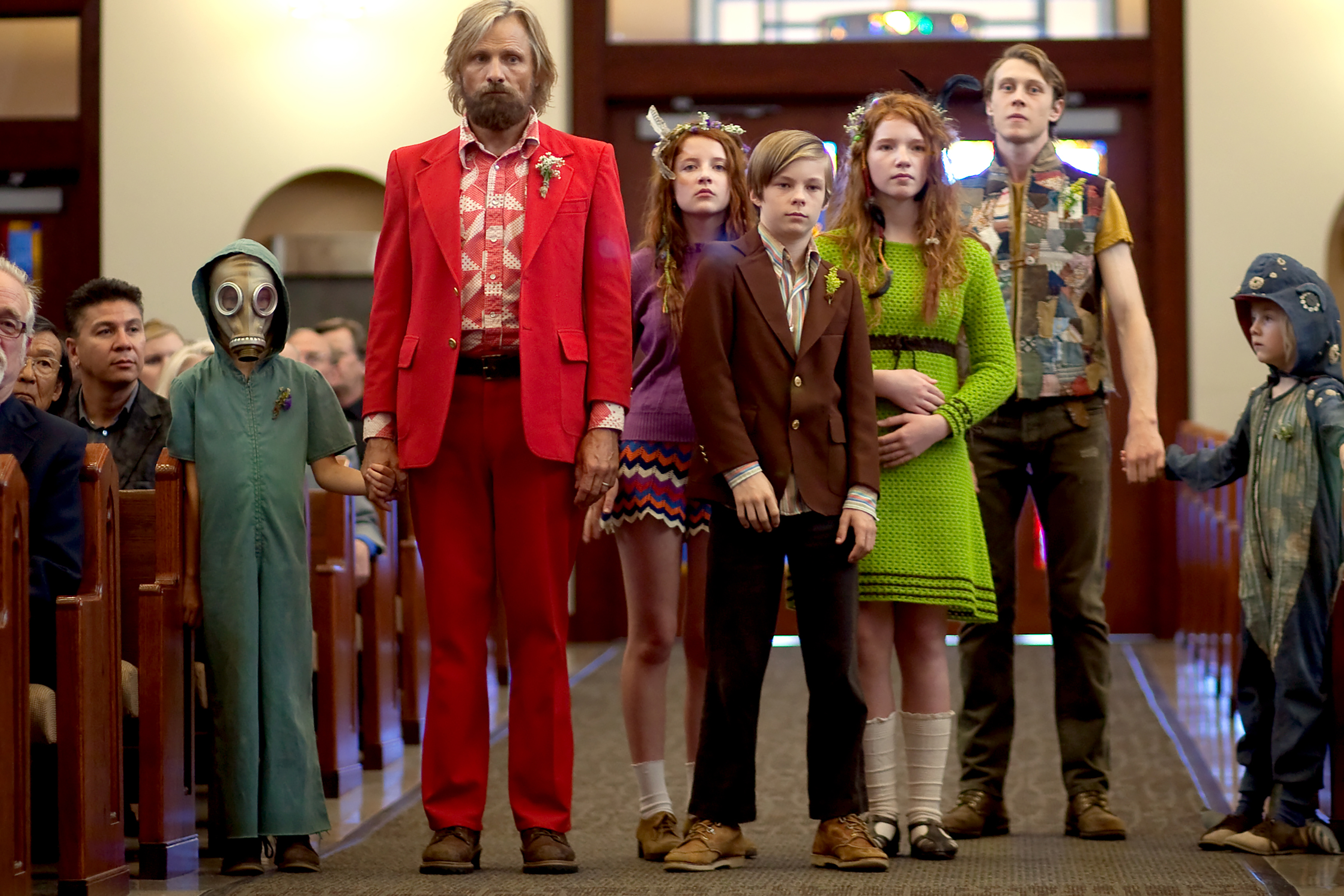 Viggo Mortensen, George MacKay, Annalise Basso, Samantha Isler, Shree Crooks, Nicholas Hamilton, and Charlie Shotwell in Captain Fantastic (2016)