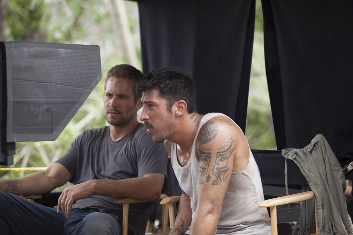 Paul Walker and David Belle in Brick Mansions (2014)