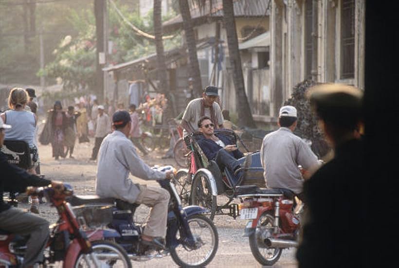 Matt Dillon and Kem Sereyvuth in City of Ghosts (2002)