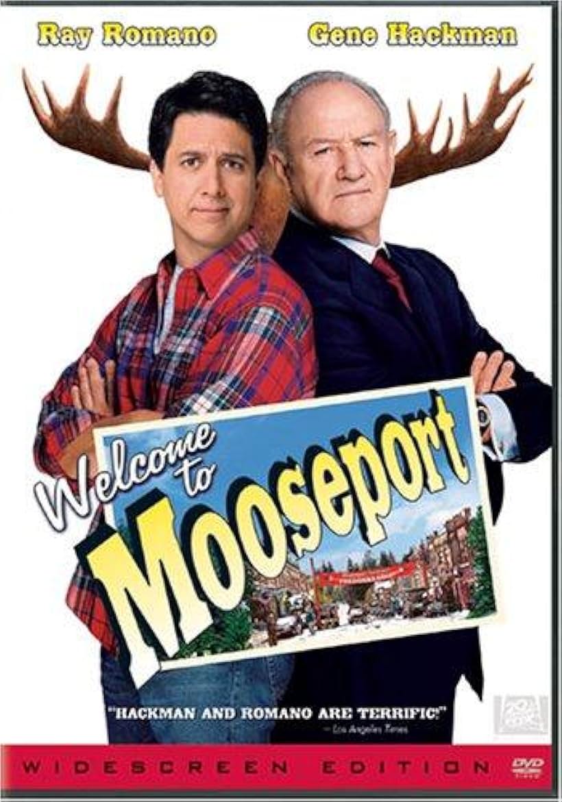 Gene Hackman and Ray Romano in Welcome to Mooseport (2004)