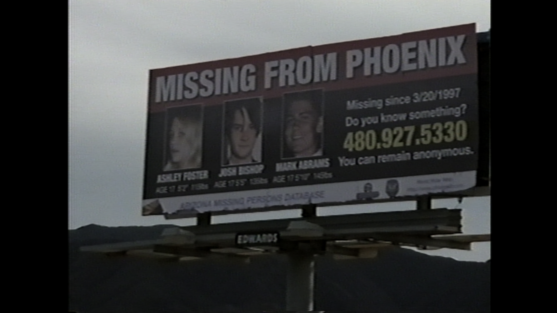 Chelsea Lopez, Luke Spencer Roberts, and Justin Matthews in Phoenix Forgotten (2017)