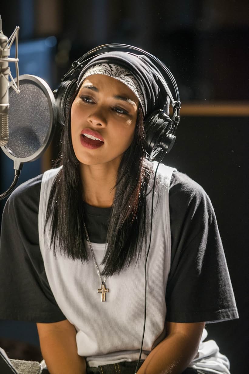 Alexandra Shipp in Aaliyah: The Princess of R&B (2014)