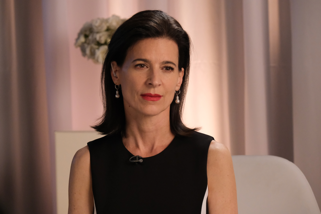 Perrey Reeves in Abducted on Air (2020)