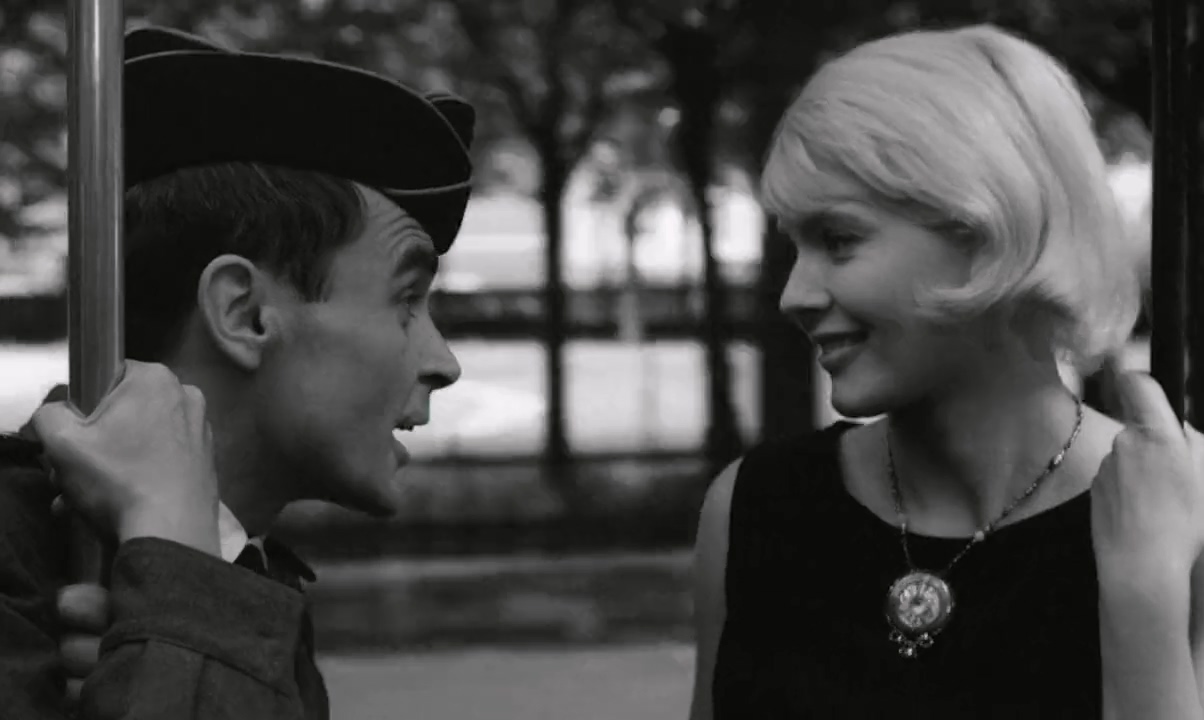 Antoine Bourseiller and Corinne Marchand in Cléo from 5 to 7 (1962)