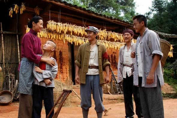 Pei Liu, Junjie Wei, and Wang Wang in Flaming memories (2006)