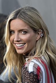 Primary photo for Annabelle Wallis