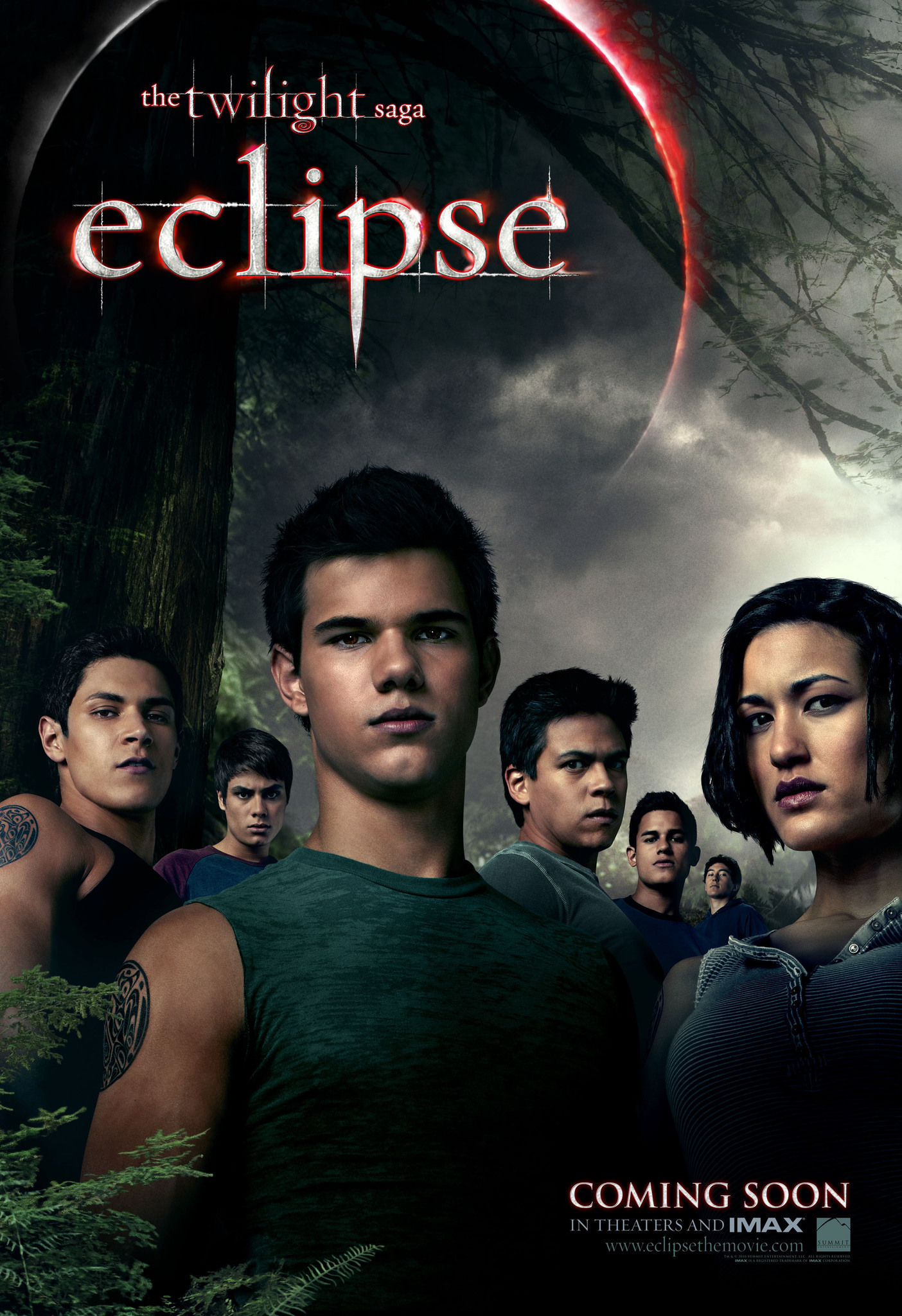 Chaske Spencer, Taylor Lautner, Julia Jones, Bronson Pelletier, Alex Meraz, Tyson Houseman, and Kiowa Gordon in The Twilight Saga: Eclipse (2010)