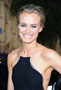 Primary photo for Taylor Schilling