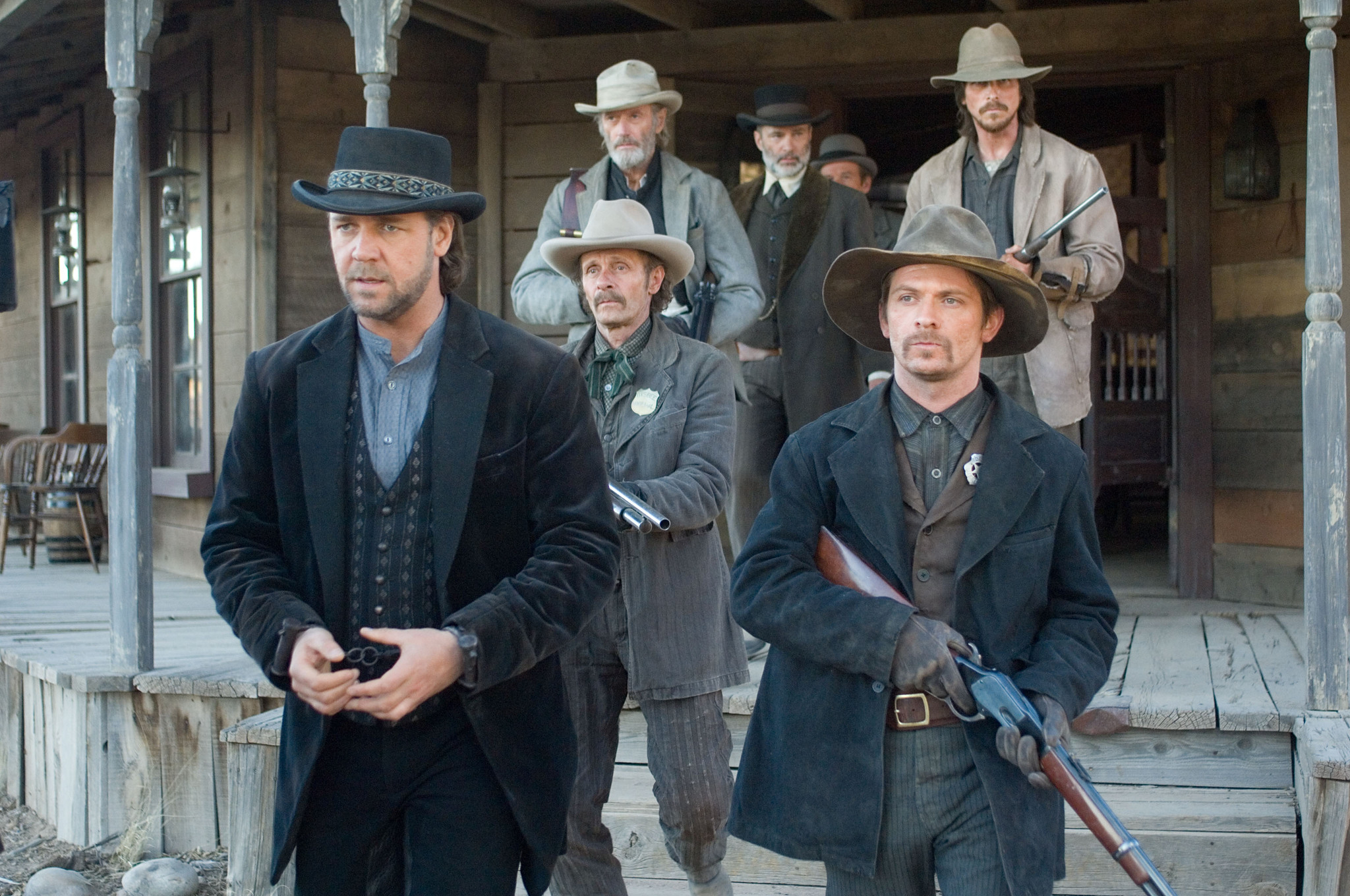 Russell Crowe, Christian Bale, Peter Fonda, Luce Rains, Lennie Loftin, and Chad Brummett in 3:10 to Yuma (2007)