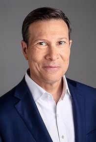 Primary photo for Frank Figliuzzi