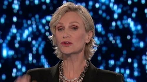 Weakest Link: Jane Lynch Explains The Rules Of Weakest Link