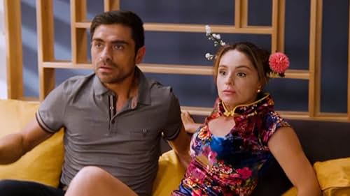 Etienne Bobenrieth and Nathalia Aragonese in Rubén juega a tres bandas (2023)