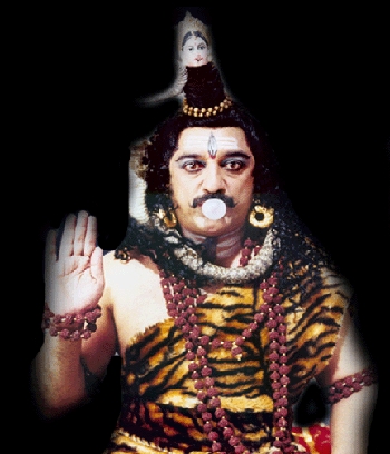 Kamal Haasan in Pammal K. Sambandam (2002)