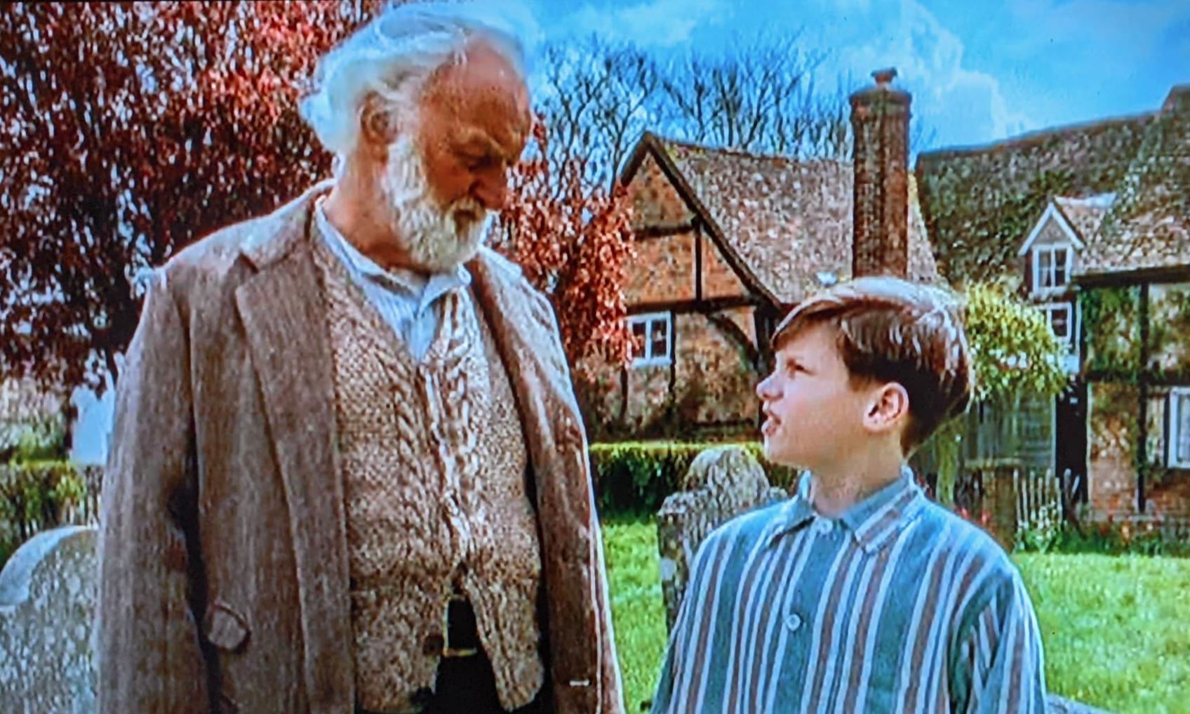 Nick Robinson and John Thaw in Goodnight Mr Tom (1998)