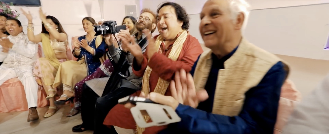 Bharat Mistri, Raj Awasti, Avinashi Sharma, Pooja Kimaya, Rashmi Sharma, Parvinder Nandhra, and Anjali Premendra Parashar in Aaj Masti Mein Nachne De (2017)