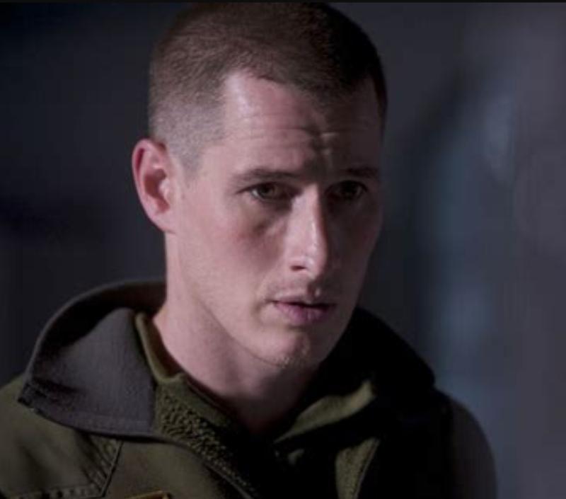 Brendan Fehr in Stranded (2013)