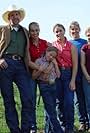 Richard Jackson, Lynn Chambers, Holland Roden, Cara Gayle Grippin, Leslie Roberson, and Bailee Jimeson in Back at the Ranch (2004)