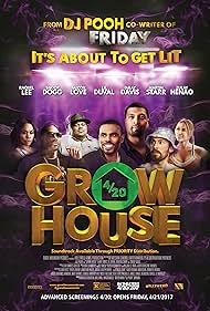 Snoop Dogg, Raquel Lee, Faizon Love, Martin Starr, DeRay Davis, Lil Duval, and Zulay Henao in Grow House (2017)