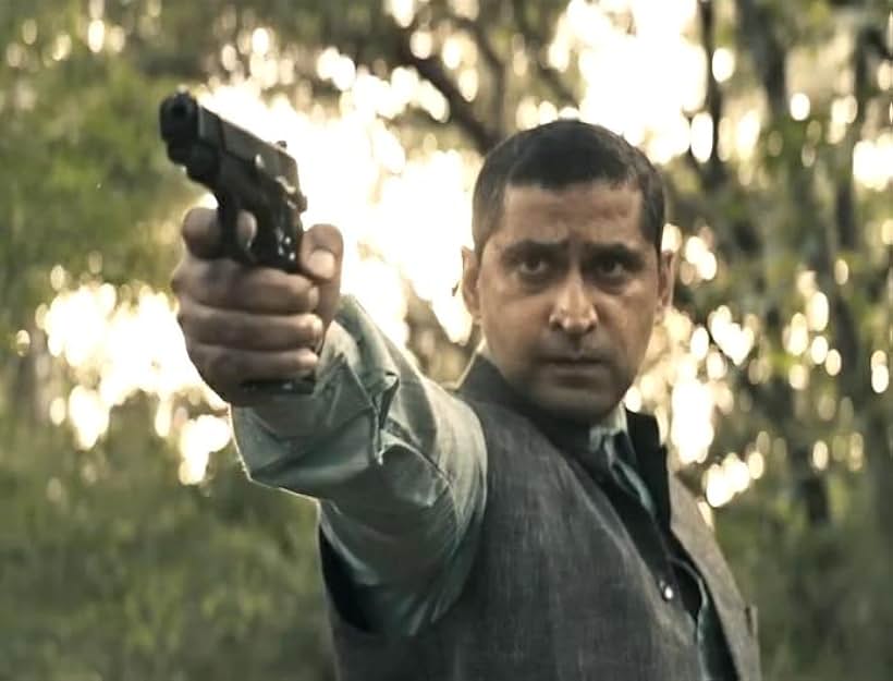 Chinmay Mandlekar in Gandhi Godse Ek Yudh (2023)