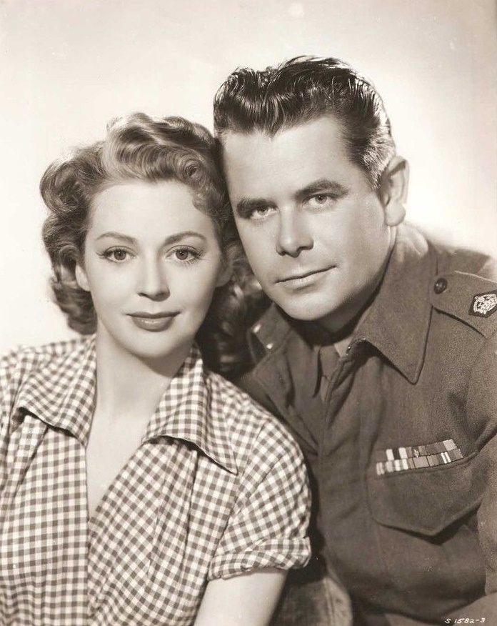 Glenn Ford and Anne Vernon in Terror on a Train (1953)