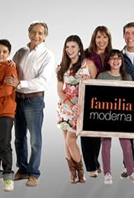 Familia Moderna (2015)