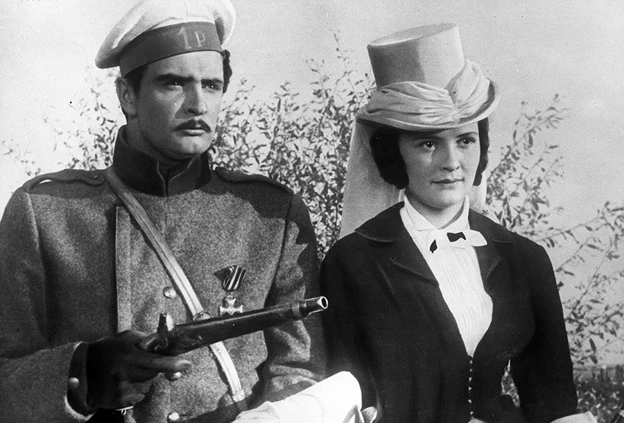 Leonid Gubanov and Karina Shmarinova in Knyazhna Meri (1955)