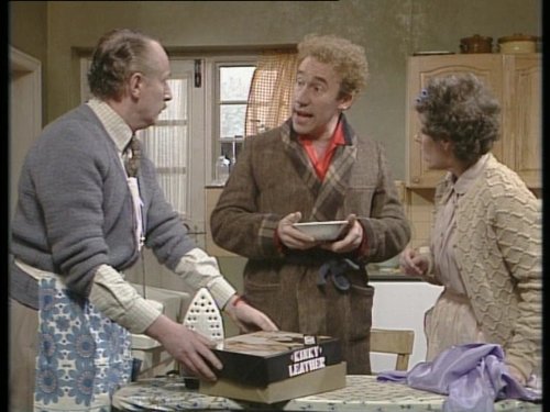 Simon Callow, Deddie Davies, and Hugh Walters in Chance in a Million (1984)