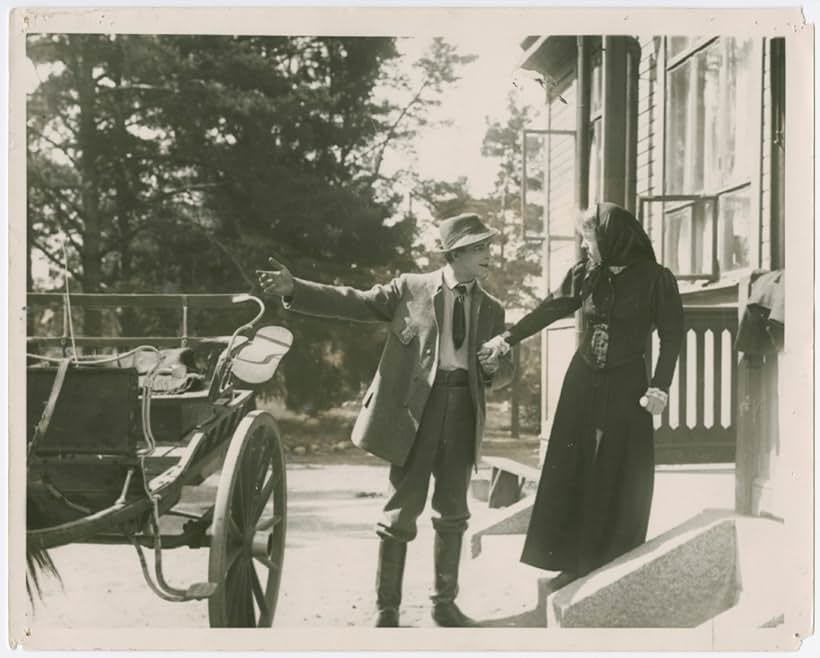 Greta Almroth and Lars Hanson in The Girl from the Marsh Croft (1917)