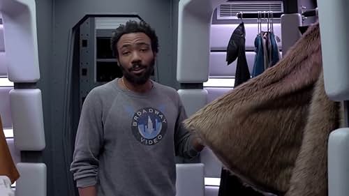 Solo: A Star Wars Story: Tour The Millennium Falcon with Donald Glover (Featurette)