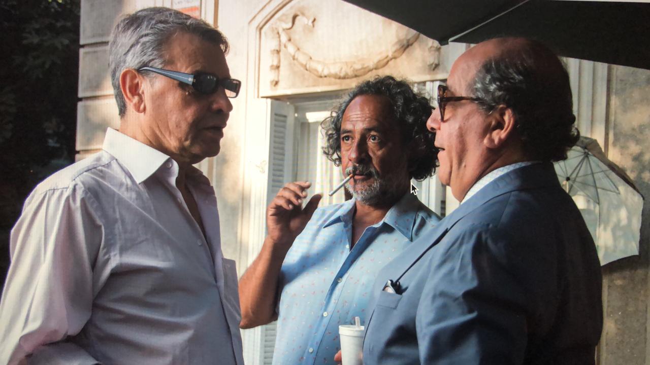 Luis Dubó, Alejandro Goic, and Alejandro Trejo in Hermanas Alegría