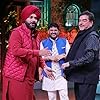 Shatrughan Sinha, Navjot Singh Sidhu, and Kapil Sharma in The Kapil Sharma Show (2016)