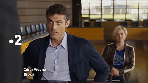 The anxious and hypochondriac police captain César Wagner is transferred to Strasbourg, his hometown, where the mayor is none other than his own mother.