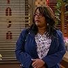 Kym Whitley in 2 Broke Girls (2011)