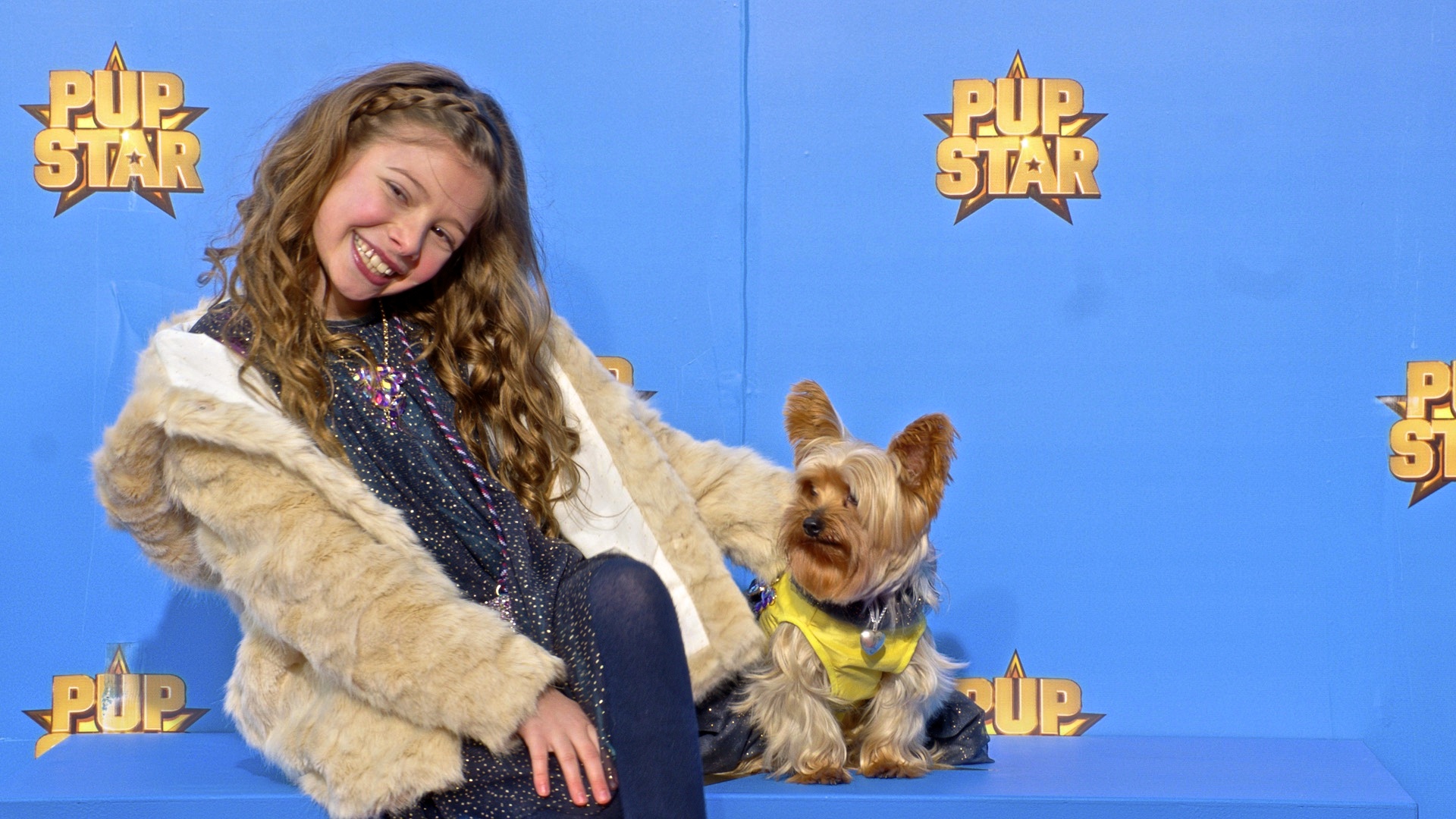 Makenzie Moss in Pup Star (2016)